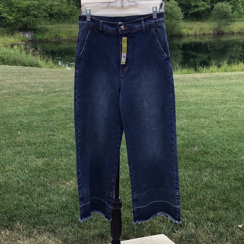 NWT Gianni Bini Jeans